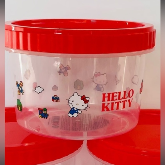 😍4 piece HELLO KITTY💗 - Picture 4 of 7